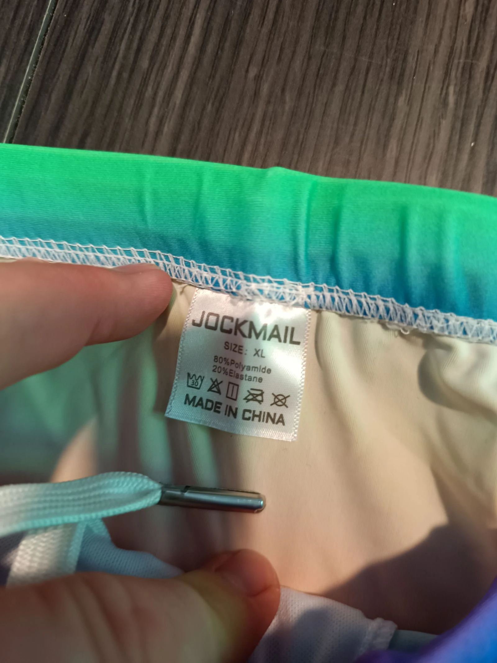 Herenbadpak regenboogkleurig met verwijderbare zachte beugel – photo 3